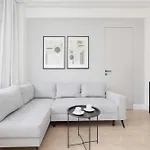 Modern With Air Conditioning In Close To Three Parks By Renters Prestige Appartement Varsovie
