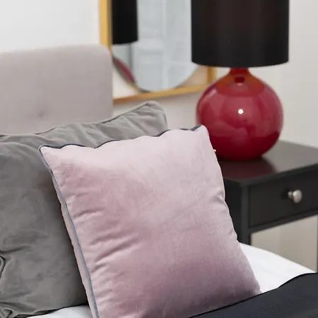 Modern With Air Conditioning In Close To Three Parks By Renters Prestige * Warsaw